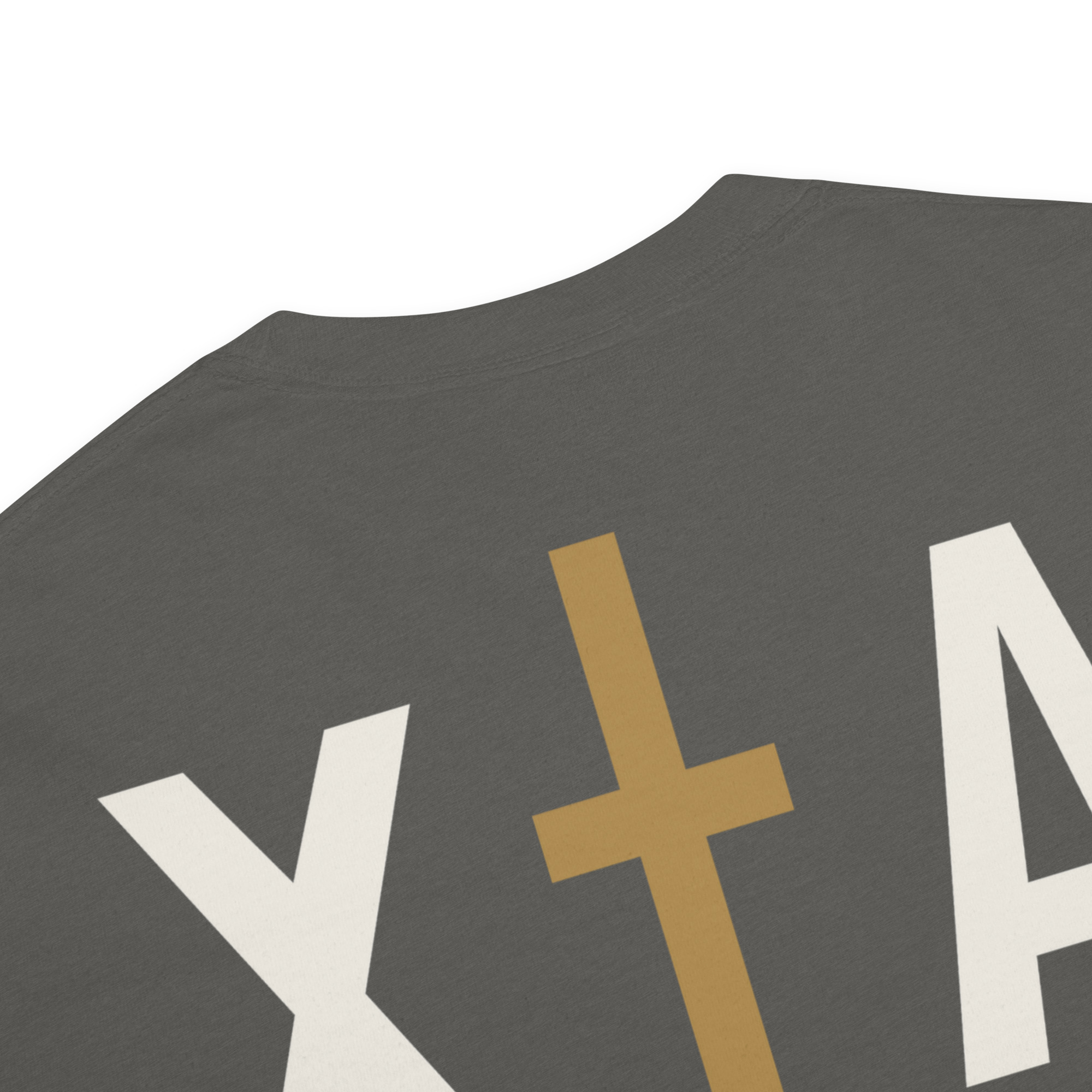 XA MONOGRAM CROSS in pepper, detail view